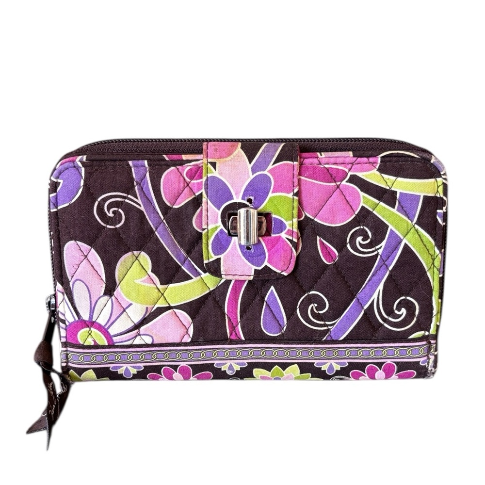 Vera Bradley Floral Retired‎ Turnlock Ziparound Quilted Credit Card Wallet